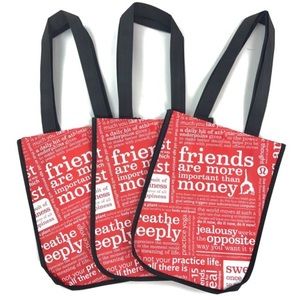 3 lulu lemon reusable bags